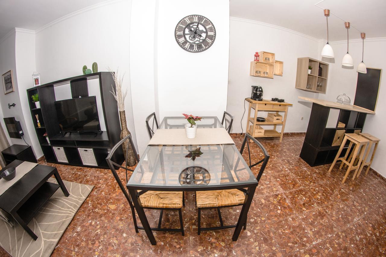 אלורה Apartamento Caminito Del Rey מראה חיצוני תמונה